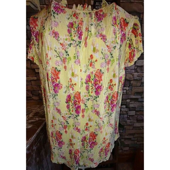 5/$25 Sz Large Woman's Flutter Sleeve Yellow Pink Flower Print Key Hole Tie Neck - Picture 5 of 6